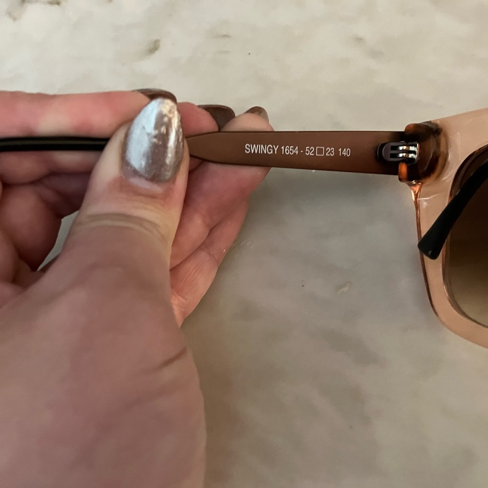 Thierry Lasry Swingy 1654 Sunglasses - Picture 2 of 7